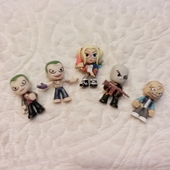 Funko Suicide Squad 2016 DC Comics Mystery Minis Set of 5 No Boxes OOS - Picture 1 of 2
